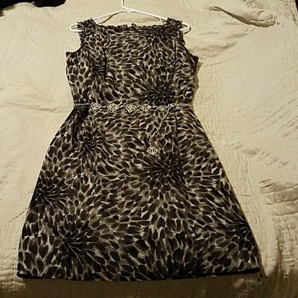 Amn Taylor dress